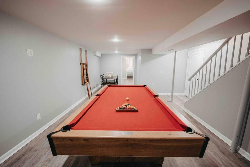 Hot Tub, Pool Table, Sleeps 10 Villa Лексингтън Екстериор снимка